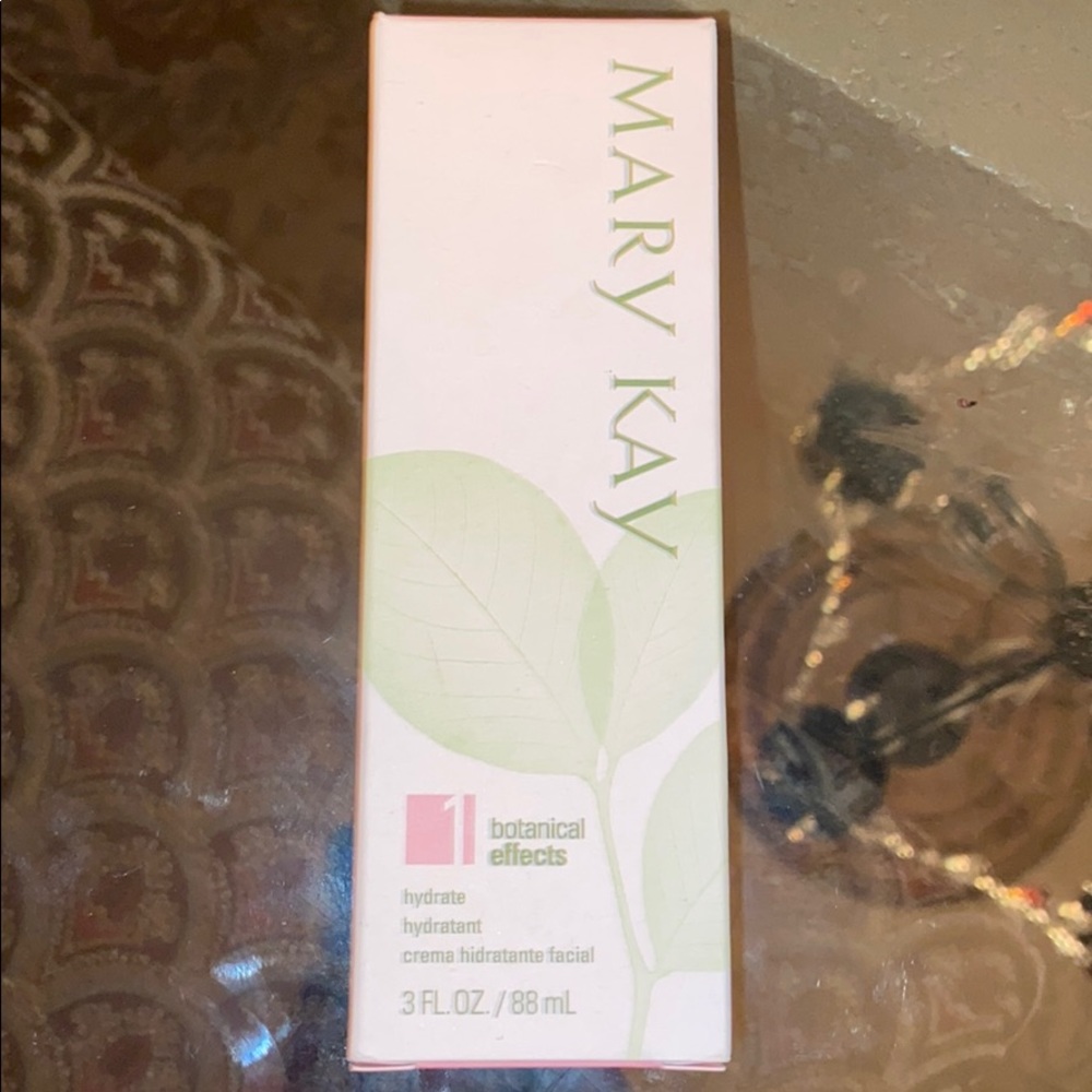 Mary Kay botanical effects hydrate